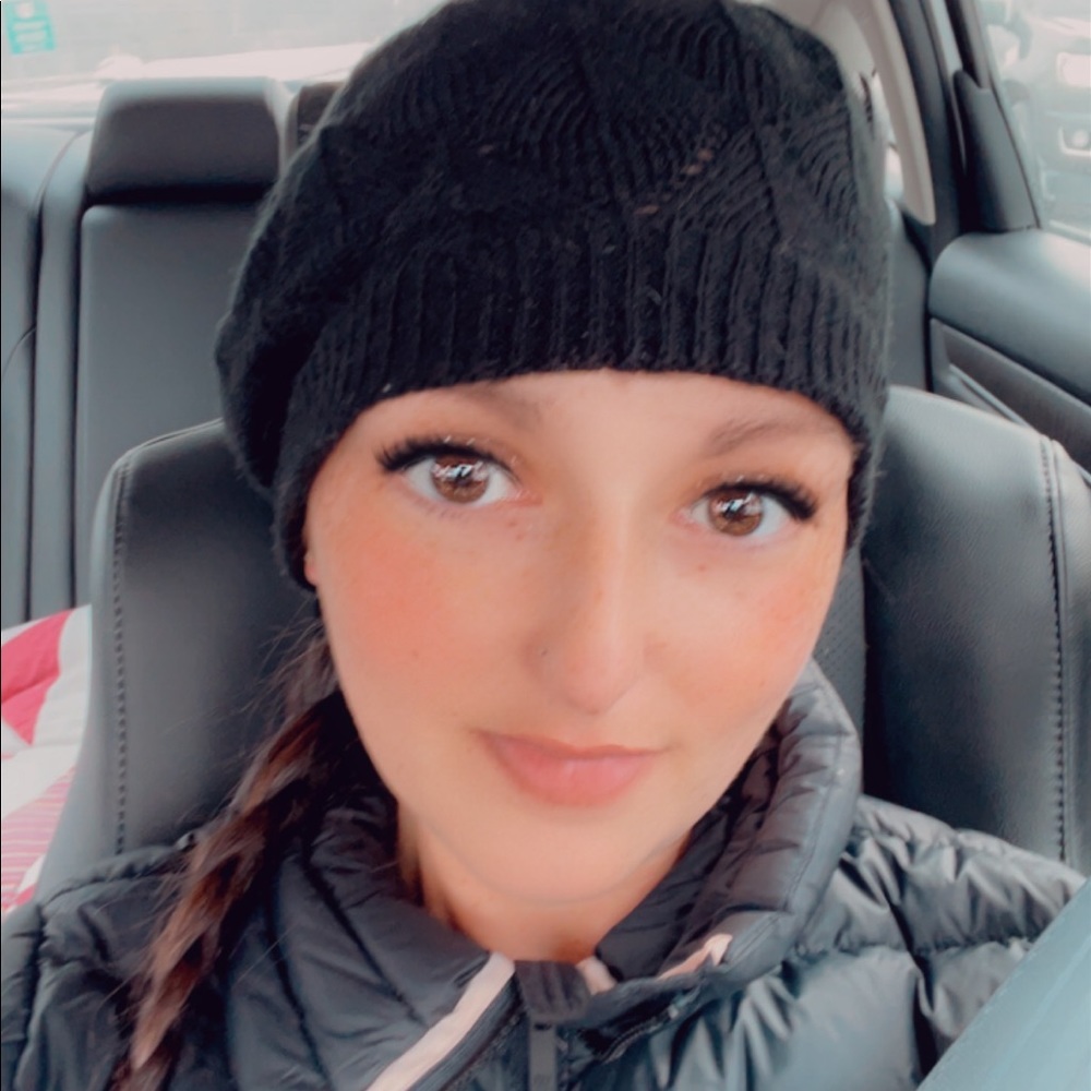 Meet your Posher, Jenna